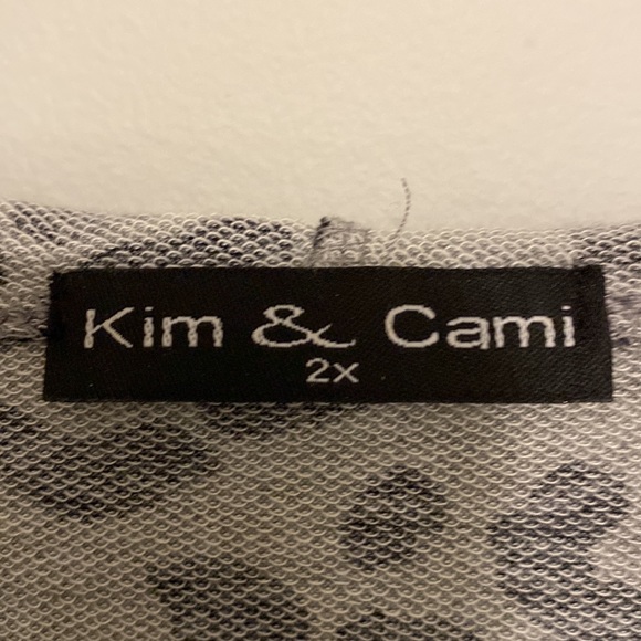 Kim & Cami Plus Size Hooded Sweatshirt - Picture 4 of 6